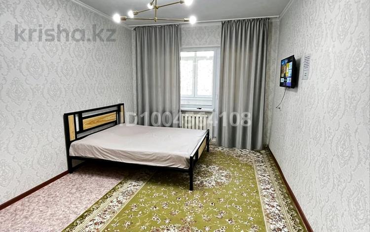 2-комнатная квартира · 52 м² · 5/5 этаж, Мкр Самал 52 за 12.7 млн 〒 в Таразе — фото 19