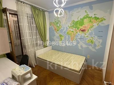 3-бөлмелі пәтер · 62.2 м² · 2/5 қабат, Муратбаева — Карасай батыра, бағасы: 370 000 〒 в Алматы, Алмалинский р-н