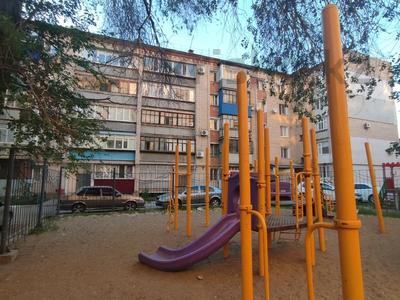 1-комнатная квартира, 32.4 м², 4/5 этаж, Молдагуловой 26 за 9.8 млн 〒 в Уральске