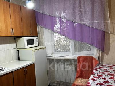 1-комнатная квартира · 35 м² · 2/5 этаж, Ауезова 63 — Азаттык за 130 000 〒 в Атырау, мкр Жилгородок
