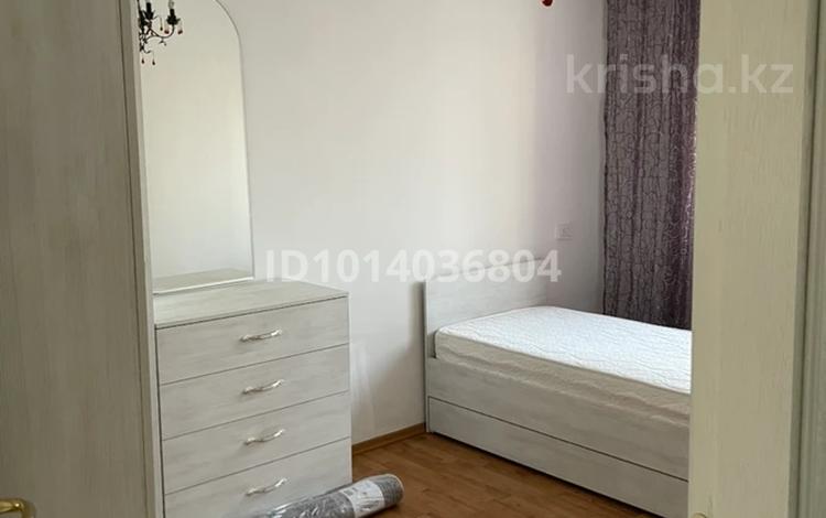 4-комнатная квартира · 79 м² · 6/9 этаж, мкр Самал-2 25 за 550 000 ₸ в Алматы, Медеуский р-н — фото 3