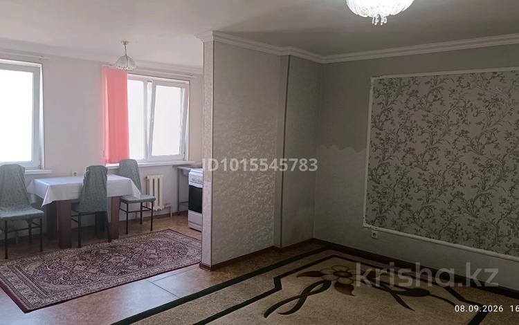 3-комнатная квартира · 70 м² · 6/9 этаж, мкр Нурсат 3 35 за 200 000 ₸ в Шымкенте, Каратауский р-н — фото 2