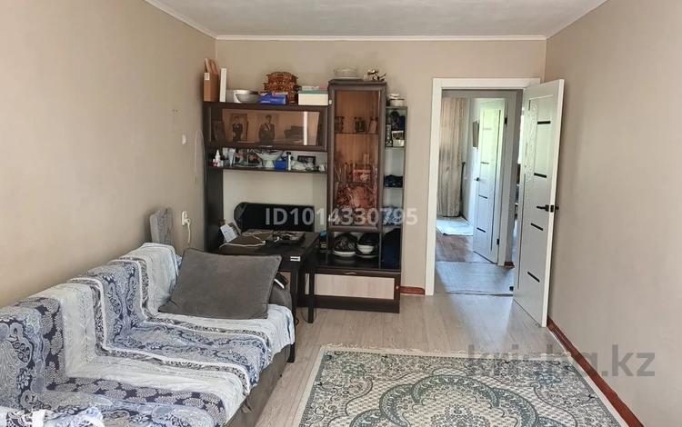 2-комнатная квартира · 48.2 м² · 3/5 этаж, Майкудук, 14й микрорайон 42 за 130 000 ₸ в Караганде, Алихана Бокейханова р-н — фото 2