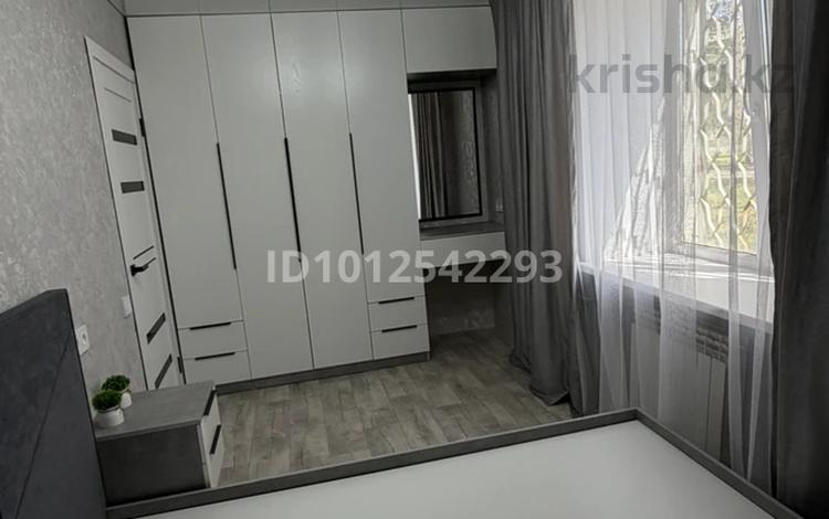 2-бөлмелі пәтер · 41 м² · 1/5 қабат, 4микрорайон 30, бағасы: 300 000 ₸ в Риддере — фото 2