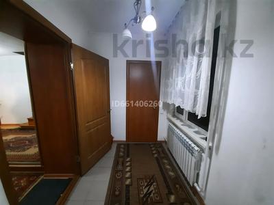 Жеке үй · 8 бөлме · 385 м² · 10 сот., Аль Фараби 38, бағасы: 60 млн 〒 в Талапкер 