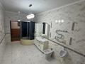 Отдельный дом · 9 комнат · 450 м² · 20 сот., мкр Ракуша, Мухит Сакпарова 40 за 400 000 ₸ в Атырау — фото 41