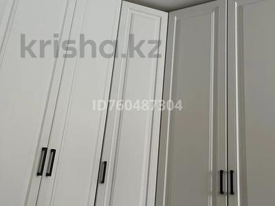 1-бөлмелі пәтер · 40 м² · 1/5 қабат, 7-й микрорайон, 7 мкрн. 11 — Рядом магазин Апельсин через дорогу Солнечный магазин Березка, напротив казахский садик , казахская школа номер 10, через дорогу русская школа номер 16, бағасы: 18.5 млн ₸ в Костанае