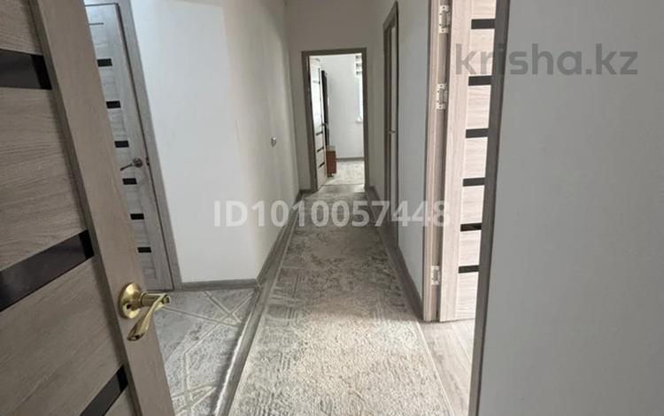 3 комнаты · 70 м² · 3 этаж, 24 16/2 за 20 000 〒 в Туркестане — фото 2