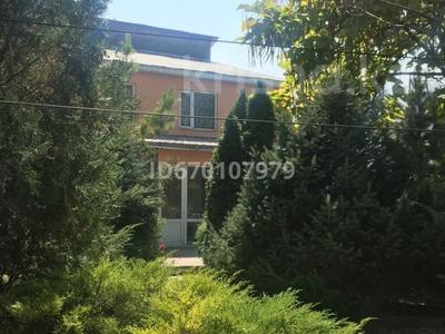 Отдельный дом · 6 комнат · 242 м² · 5 сот., Переулок Абая 21 за 46 млн ₸ в Есик
