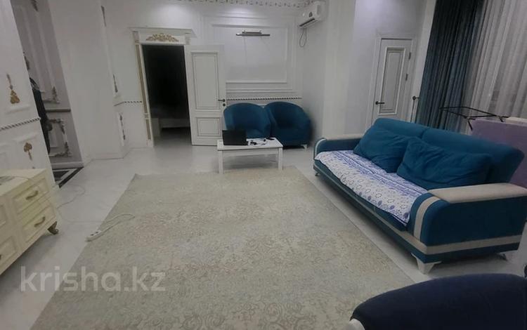 2-бөлмелі пәтер · 70 м² · 5/17 қабат, Кунаева — Шаймерденова, бағасы: 37 млн ₸ в Шымкенте, Аль-Фарабийский р-н — фото 2