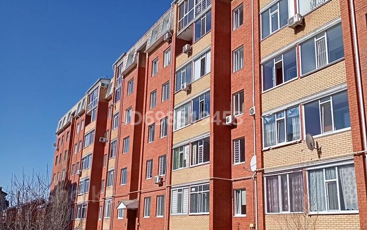 1-комнатная квартира · 33 м² · 5/6 этаж, Назарбаева 231 — Мкр.Алтын-Арман, рядом с областным судом за 130 000 ₸ в Костанае — фото 2