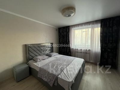 1-бөлмелі пәтер, 30 м², 2/5 қабат тәулік бойы, Гоголя — Абая Гоголя, бағасы: 13 000 〒 в Костанае