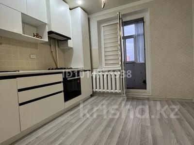 3-комнатная квартира · 70 м² · 4/5 этаж, мкр 11, Шайкенова 12 за 23.2 млн ₸ в Актобе