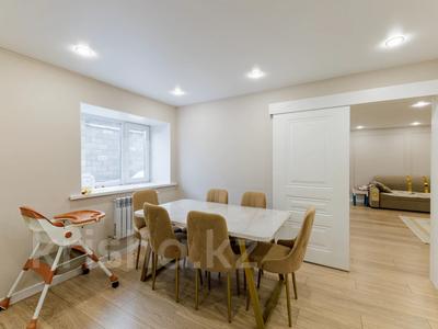 Часть дома · 5 комнат · 180 м² · 5 сот., мкр Уркер за 45 млн 〒 в Астане, Нура р-н