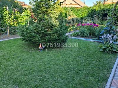 Отдельный дом · 4 комнаты · 170 м² · 13 сот., Сары-Арка 23 — 6 микр за 41 млн 〒 в Рудном