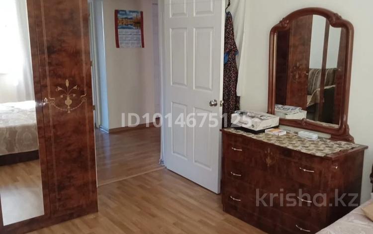 3-бөлмелі пәтер · 88 м² · 1/5 қабат, Абылай хана — Красная деревня, бағасы: 39.5 млн ₸ в Астане, Алматы р-н — фото 12