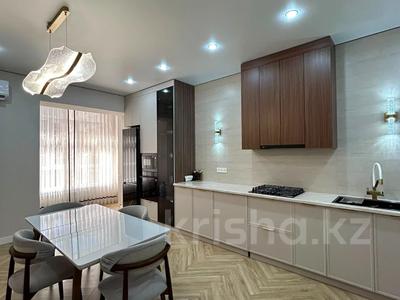 3-бөлмелі пәтер · 131 м² · 4/8 қабат, 41-й мкр 5, бағасы: ~ 64.9 млн ₸ в Актау