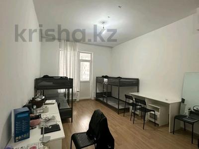 3-комнатная квартира · 100.3 м² · 2 этаж, Кабанбай батыра 60 за ~ 54.2 млн 〒 в Астане, Есильский р-н