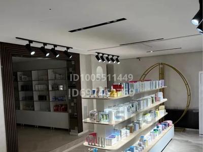 Офисы, магазины и бутики · 100 м² за 600 000 〒 в Шымкенте, Аль-Фарабийский р-н