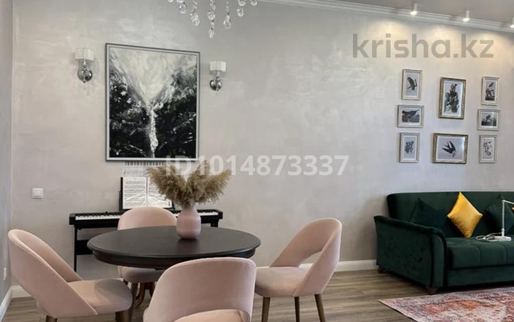 3-комнатная квартира · 120 м² · 7/8 этаж, мкр. Алтын орда, Пр Санкибай батыра 40б за 650 000 ₸ в Актобе — фото 2
