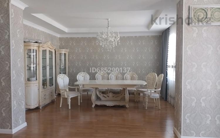 Отдельный дом · 5 комнат · 260 м² · 9 сот., мкр Самал — Ыскак Отегалиев за 53 млн ₸ в Атырау — фото 2