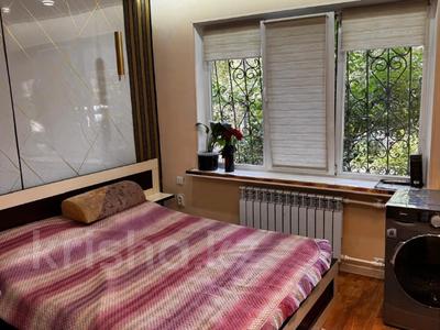 2-бөлмелі пәтер · 45 м² · 1/5 қабат, Брусиловского — Дуйсенова, бағасы: 32 млн ₸ в Алматы, Алмалинский р-н
