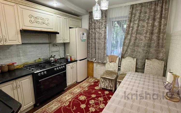 4-комнатная квартира · 106 м² · 1/5 этаж, мкр Аксай-3А 63 за 57 млн ₸ в Алматы, Ауэзовский р-н — фото 9