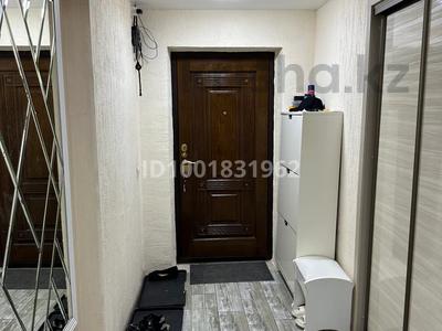 Пәтерлер в Восточно-Казахстанской обл.: 5-бөлмелі пәтер · 120 м² · 3/10 қабат, Казыбекби 36, бағасы: 56 млн 〒 5-бөлмелі пәтер · 120 м² · 3/10 қабат, Казыбекби 36, бағасы: 56 млн 〒 в Усть-Каменогорске