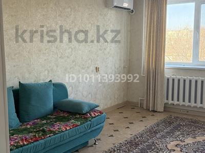 2-бөлмелі пәтер · 48.4 м² · 4/5 қабат, 2 ш/а. 281, бағасы: 16 млн ₸ в Актобе, мкр 8