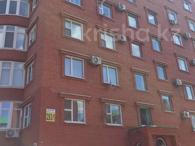 4-комнатная квартира, 201 м², 2/7 этаж, Ескалиева 293/1 за 85 млн 〒 в Уральске