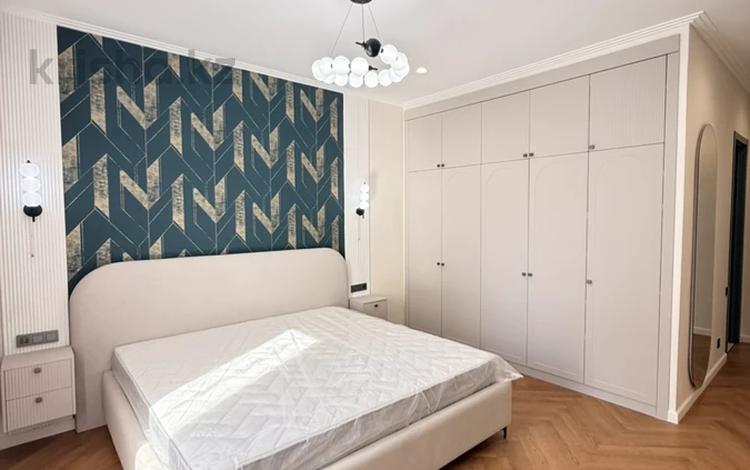 3-бөлмелі пәтер · 101.4 м² · 4/18 қабат, Достык 8/5, бағасы: 110 млн ₸ в Астане, Есильский р-н — фото 2