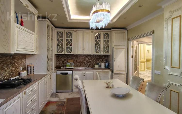 6-комнатная квартира · 187 м² · 6/15 этаж, Жамбыла за 95 млн ₸ в Петропавловске — фото 2