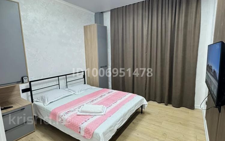 2-бөлмелі пәтер · 50 м² · 3/9 қабат, мкр. Алтын орда, Мустафы Шокая 2Е — Санкебай батыра, бағасы: 14 000 ₸ в Актобе — фото 2