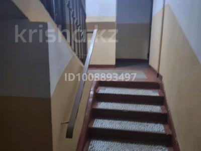 4-комнатная квартира · 74 м² · 4/5 этаж, Луговая за 250 000 〒 в Атырау, мкр Авангард-4