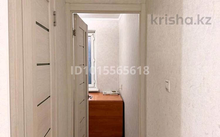 2-бөлмелі пәтер · 50 м² · 5/5 қабат, Талас ш/а 11, бағасы: 10 млн ₸ в Таразе, мкр Талас — фото 2