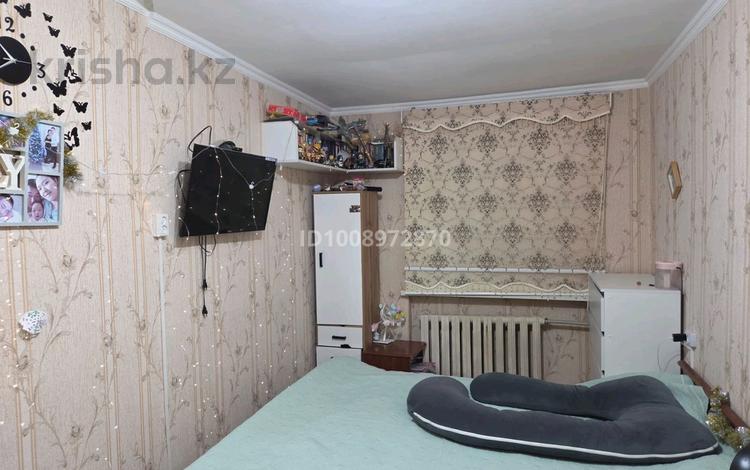 2-бөлмелі пәтер · 46 м² · 4/5 қабат, Чайковского 6 — Район универсам, бағасы: 11 млн ₸ в  — фото 5