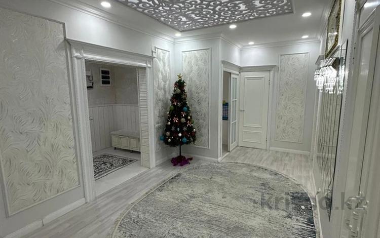 Жеке үй · 8 бөлме · 380 м² · 10 сот., мкр "Шыгыс 3", "Шығыс 3" ш/а. 182, бағасы: 100 млн 〒 в Актау, мкр "Шыгыс 3" — фото 2