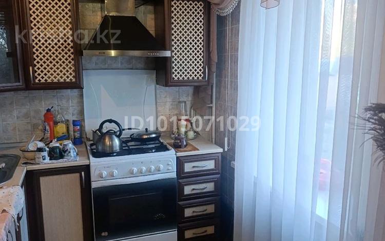 3-бөлмелі пәтер · 64 м² · 2/5 қабат, Корчагина 130, бағасы: 17.5 млн ₸ в Рудном — фото 2