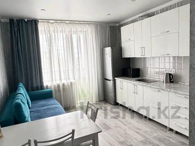 1-комнатная квартира · 50 м² · 3/10 этаж, мкр Юго-Восток, Дюсембекова 53/8 за 20 000 ₸ в Караганде, Казыбек би р-н