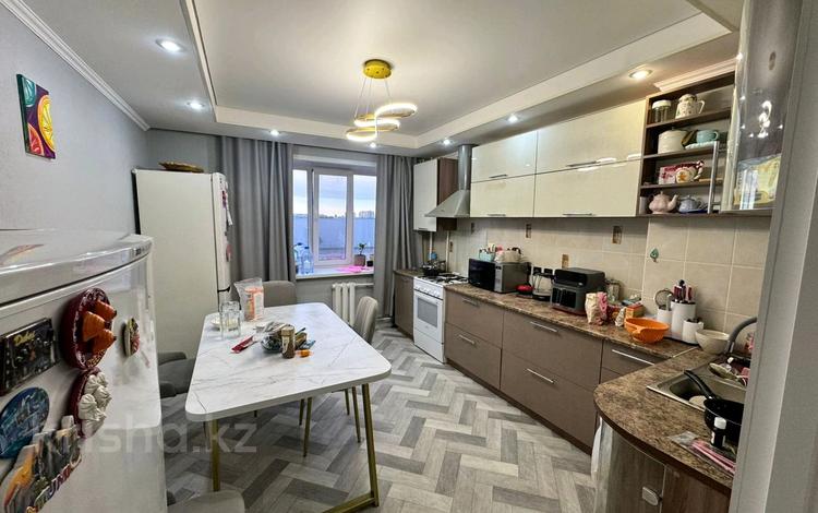 3-комнатная квартира · 80 м² · 4/5 этаж, гашека 16 за 35.5 млн ₸ в Петропавловске — фото 2