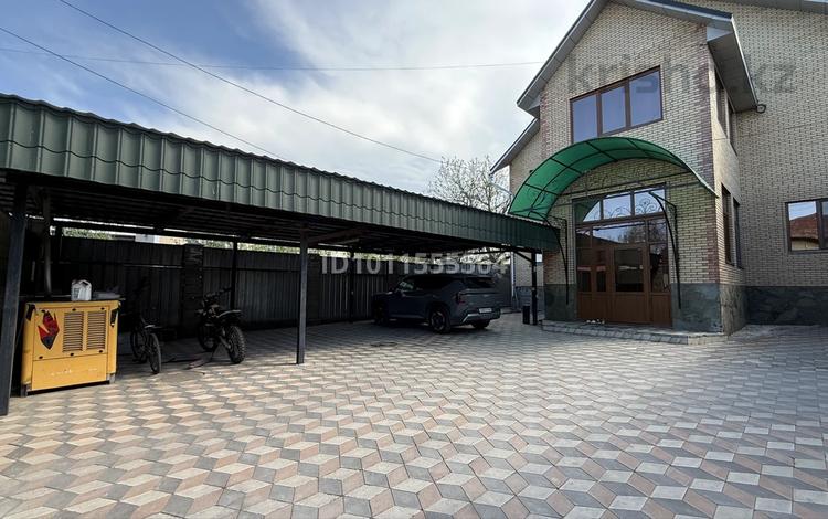Отдельный дом · 6 комнат · 306 м² · 8 сот., Уябаева за 180 млн ₸ в Каскелене — фото 39