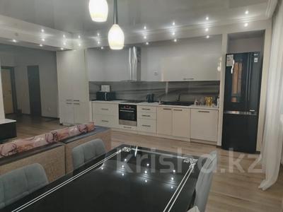 3-комнатная квартира · 107 м² · 3/5 этаж, Казыбек би 18/1 за 90 млн 〒 в Усть-Каменогорске