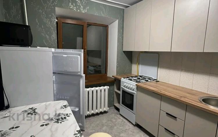 1-комнатная квартира · 30 м² · 2/5 этаж, Абылай хана — Абая за 300 000 ₸ в Алматы, Алмалинский р-н — фото 2