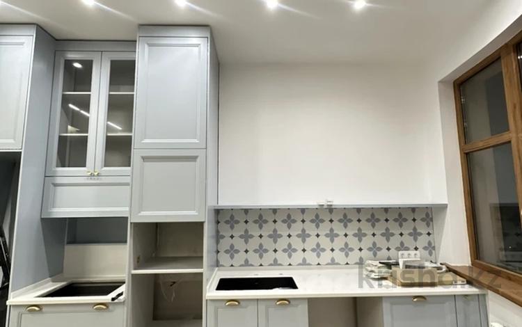 3-комнатная квартира · 80 м² · 6/7 этаж, Мкр «Мирас» 31 за 115 млн ₸ в Алматы, Бостандыкский р-н — фото 2