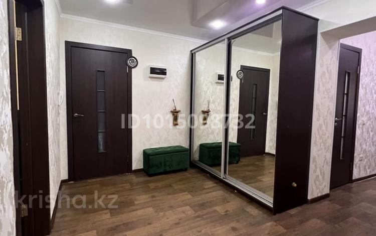 3-комнатная квартира · 82 м² · 5/5 этаж, Абая 59 — Университет им. Ш.Уалиханова за 32 млн ₸ в Кокшетау — фото 2