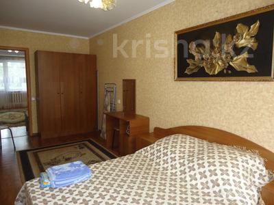 2-комнатная квартира · 60 м² · 2/5 этаж, проспект Ауэзова 27 за 12 000 ₸ в Семее
