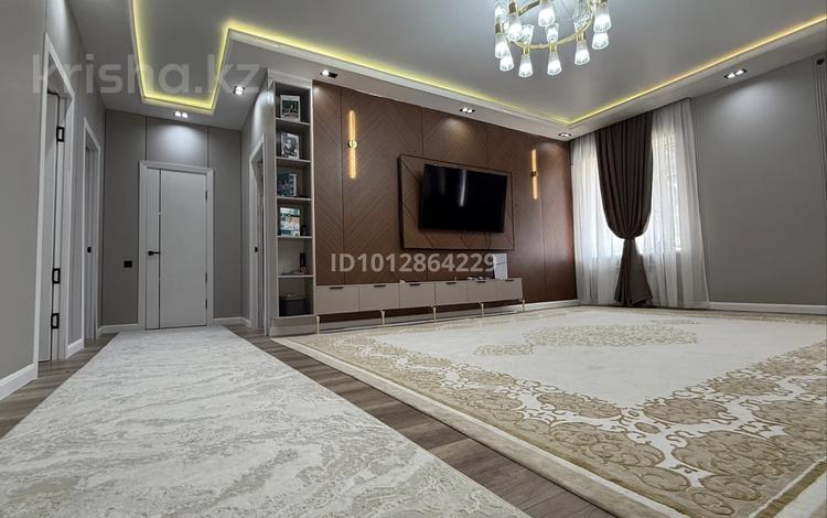 4-бөлмелі пәтер · 105 м² · 7/7 қабат, 17-й мкр, ​17-й микрорайон, бағасы: 38 млн ₸ в Актау — фото 2