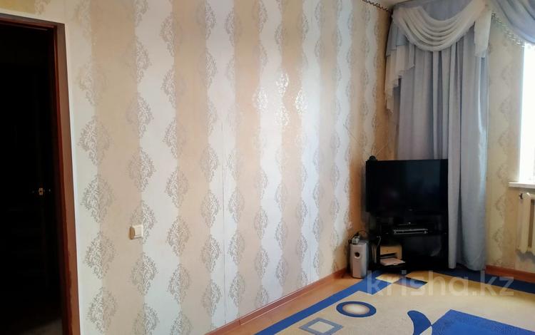 1-комнатная квартира · 40 м² · 5/5 этаж, мкр Кадыра Мырза-Али 8 за 16 млн 〒 в Уральске — фото 2