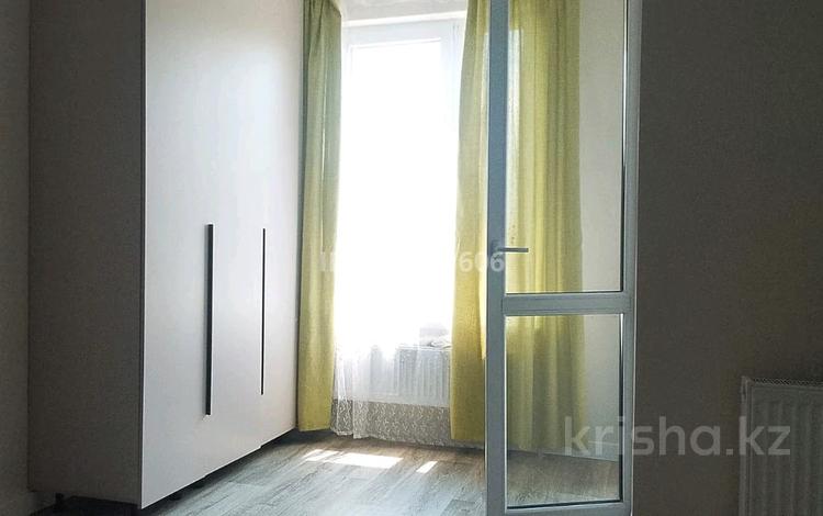 1-бөлмелі пәтер · 30 м² · 8/17 қабат, Ауэзова 2/8, бағасы: 200 000 ₸ в Алматы, Алмалинский р-н — фото 2