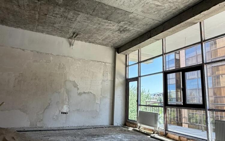 3-бөлмелі пәтер · 167.2 м² · 3/7 қабат, мкр Горный Гигант, Жамакаева, бағасы: 120 млн ₸ в Алматы, Медеуский р-н — фото 2